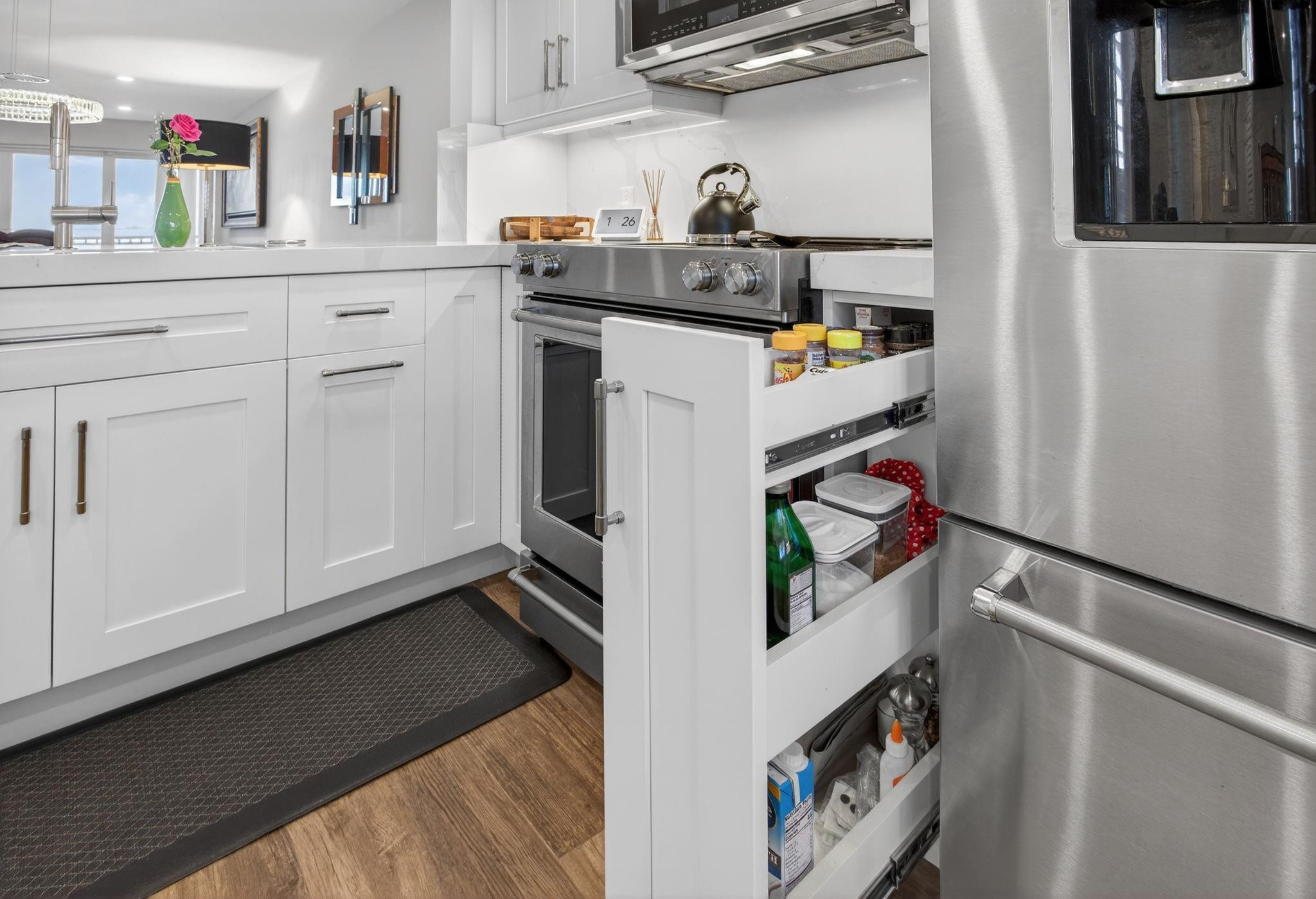 HILLSBORO COVE - Residential