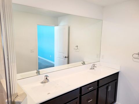 Townhouse in Riviera Beach FL 4305 Bradbury Court Ct 17.jpg