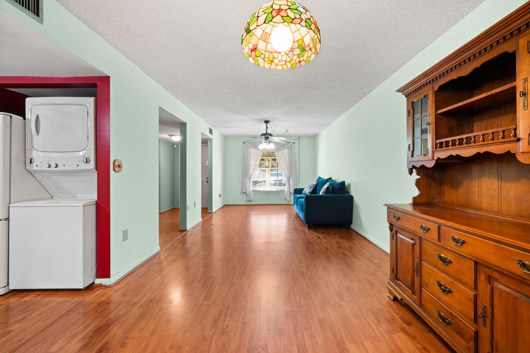 Flamingo Gardens - Residential