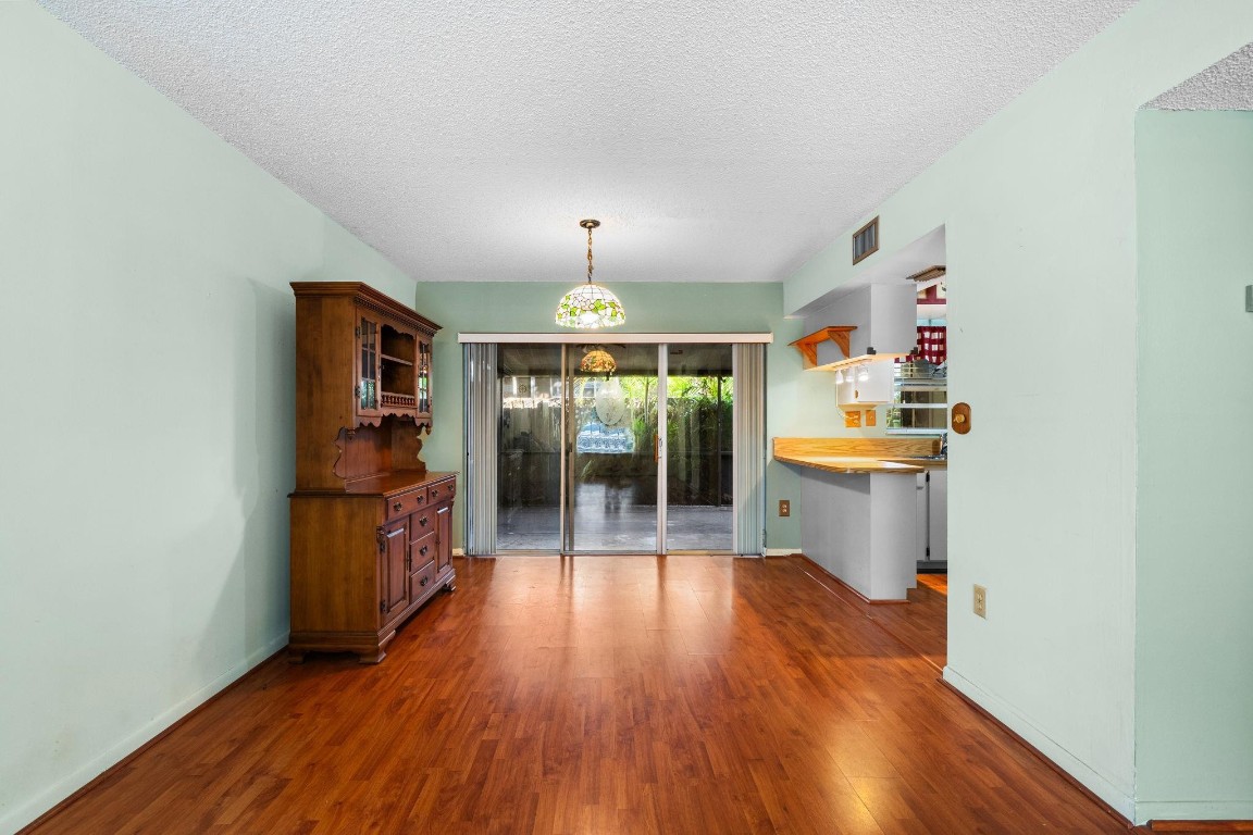 Flamingo Gardens - Residential