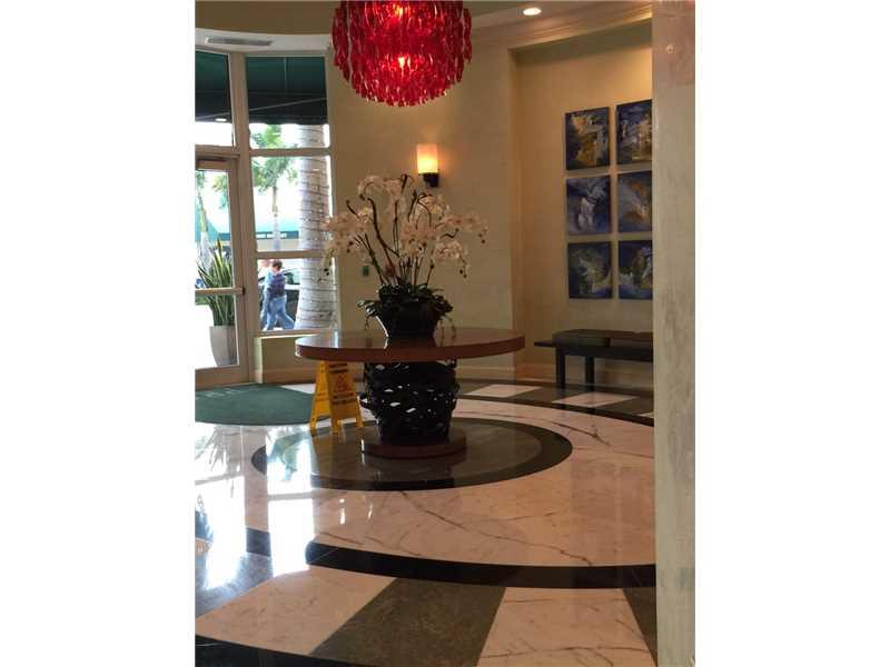 PRADO CONDO - Residential