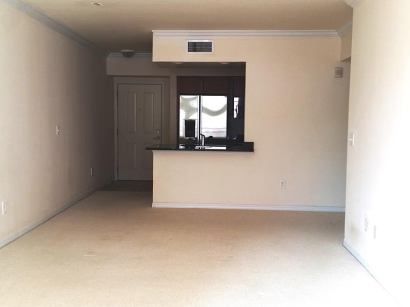 PRADO CONDO - Residential