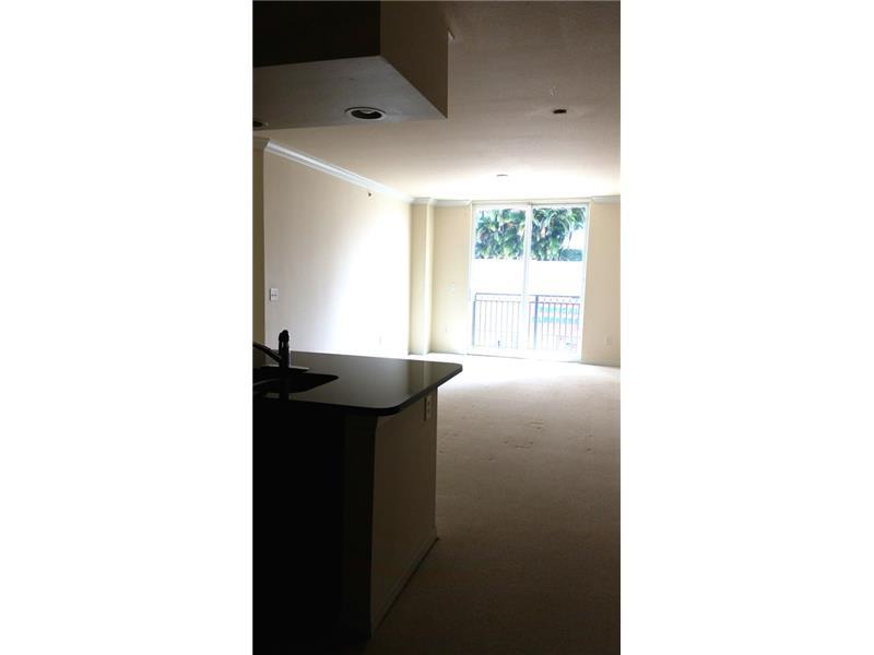 PRADO CONDO - Residential