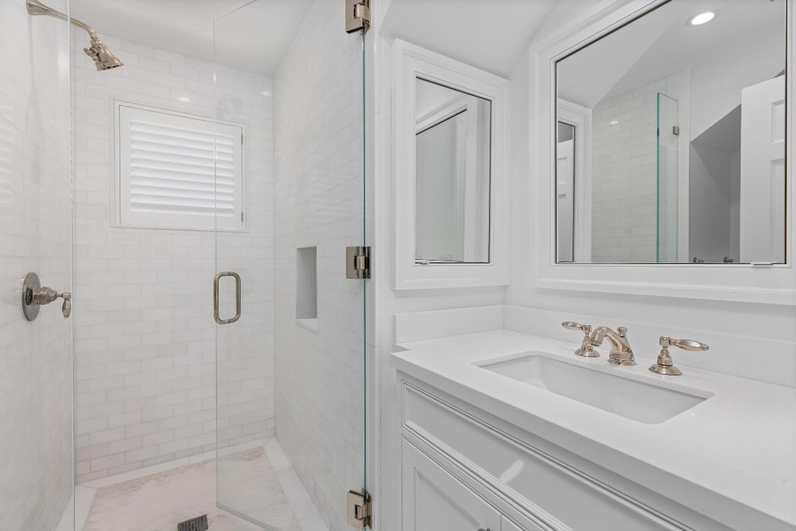 SEA ISLE EST - Residential