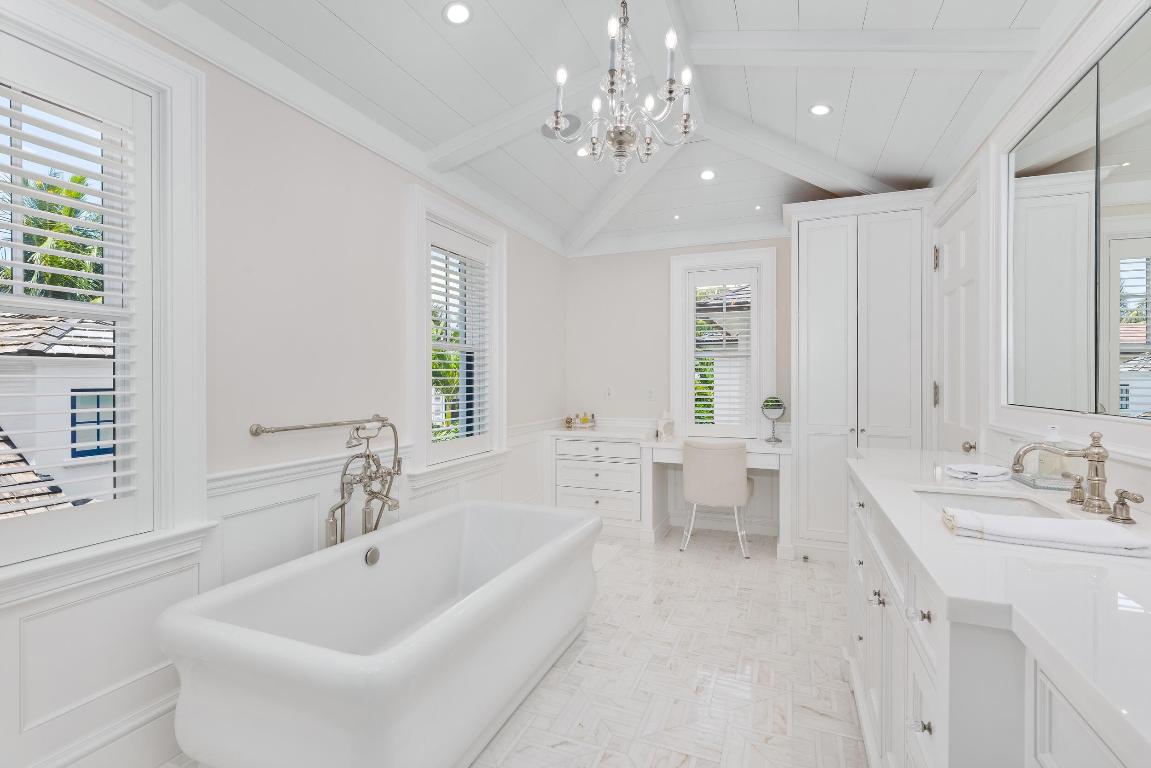 SEA ISLE EST - Residential