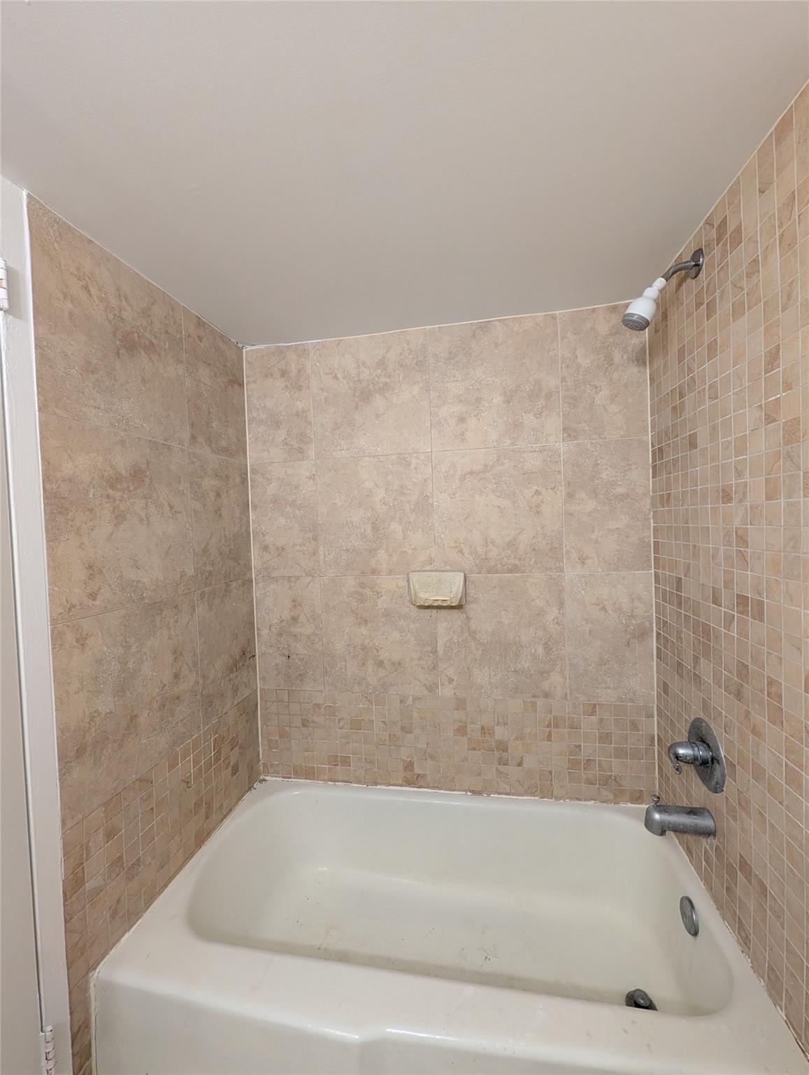 Bayview Palms - Residential Lease