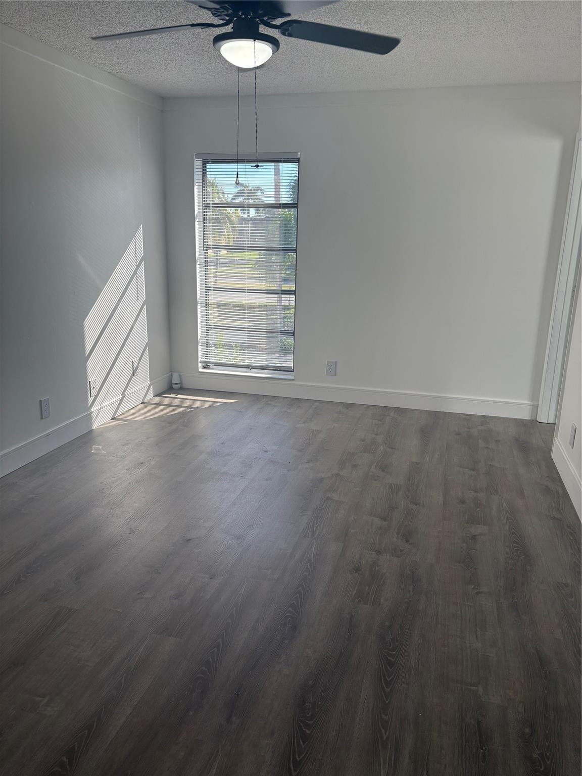 COURTYARD CONDOMINIUMS - Residential Lease