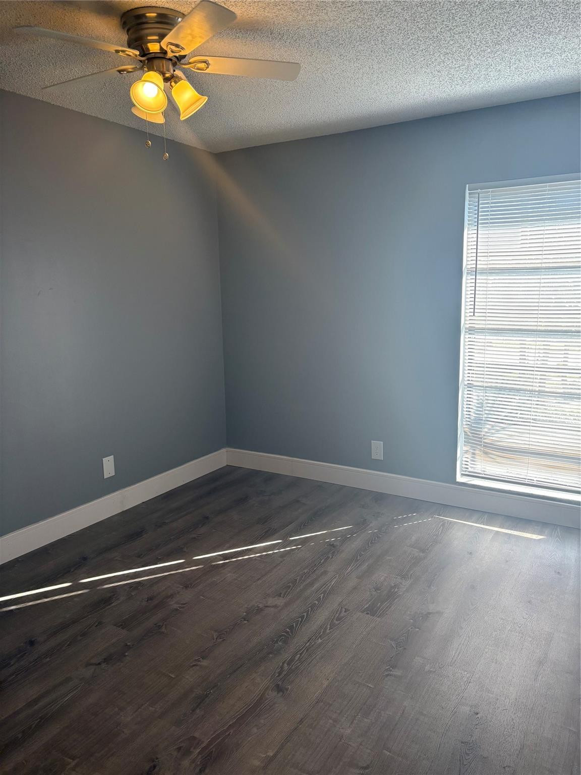 COURTYARD CONDOMINIUMS - Residential Lease