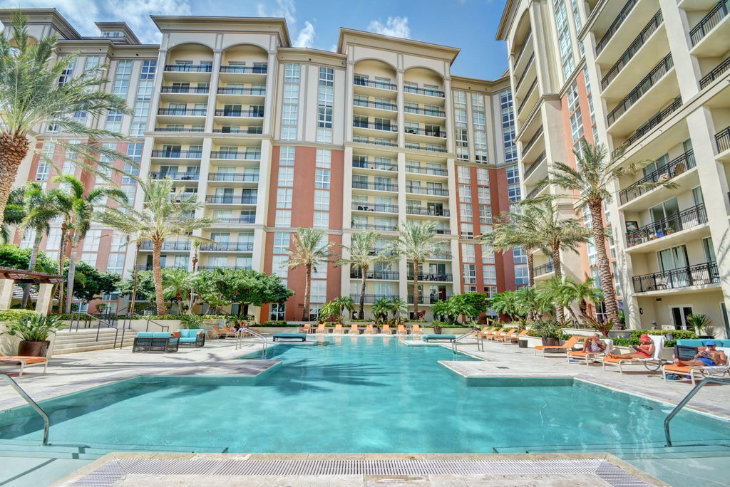Photo of 550 Okeechobee Boulevard #1113, West Palm Beach, FL 33401 (MLS # B26057502)