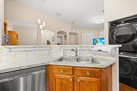 Tiny photo for 3175 LAUREL RIDGE Circle, Riviera Beach, FL 33404 (MLS # B26078521)