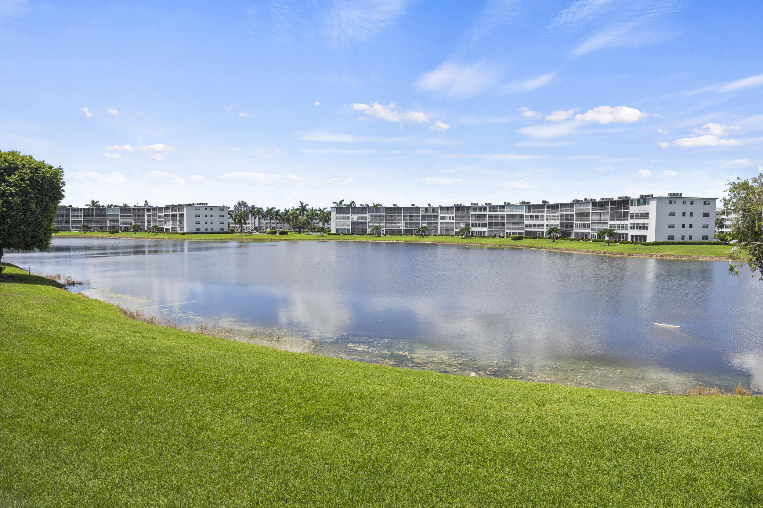 GUILDFORD AT CENTURY VILLAGE CONDO - Residential