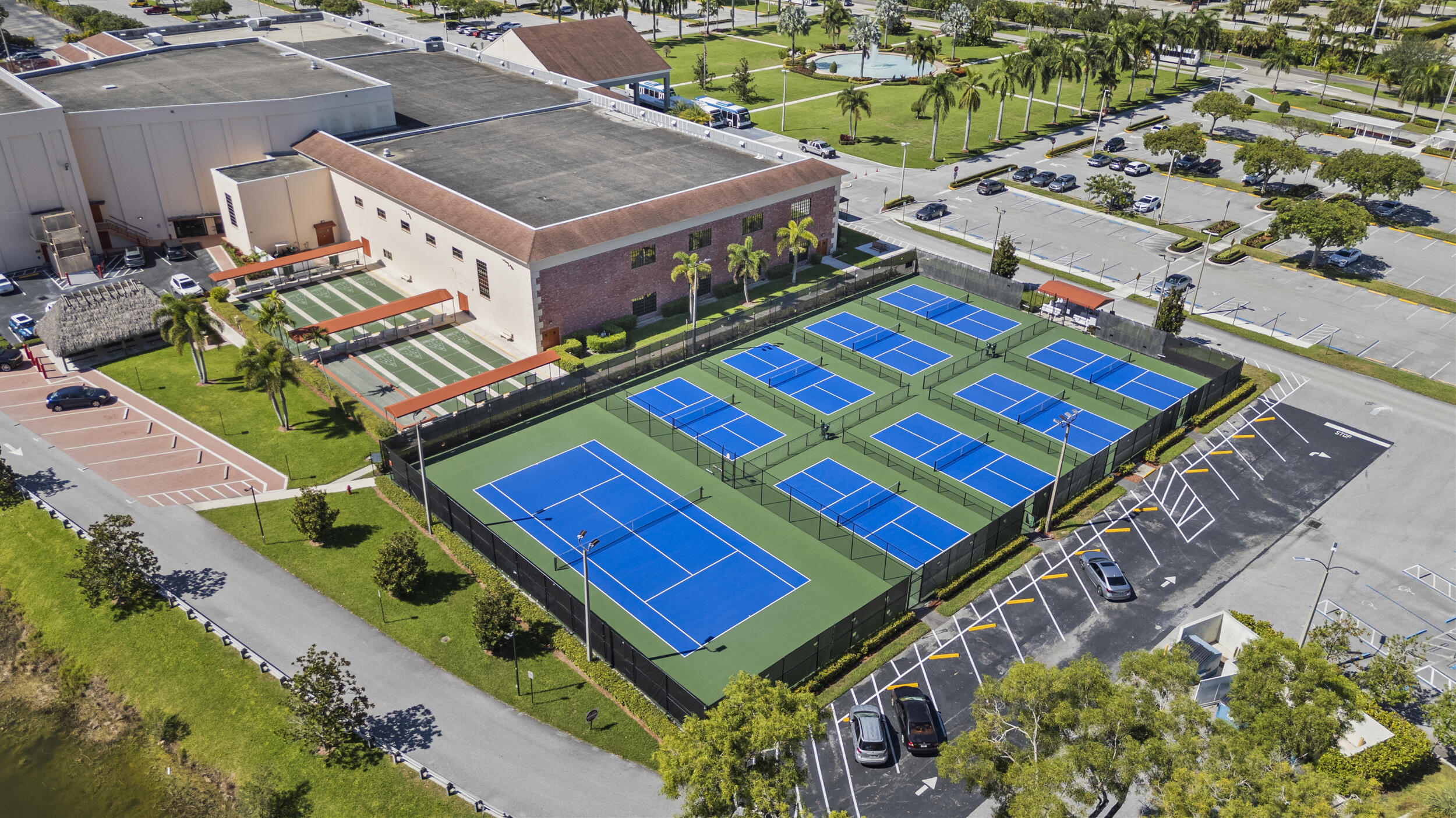 GUILDFORD AT CENTURY VILLAGE CONDO - Residential