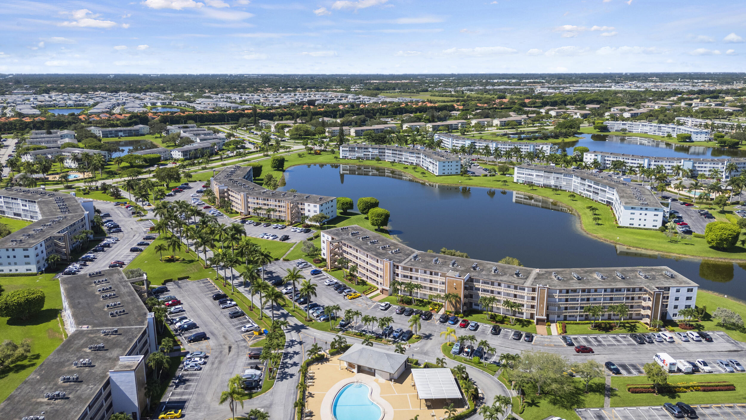 GUILDFORD AT CENTURY VILLAGE CONDO - Residential