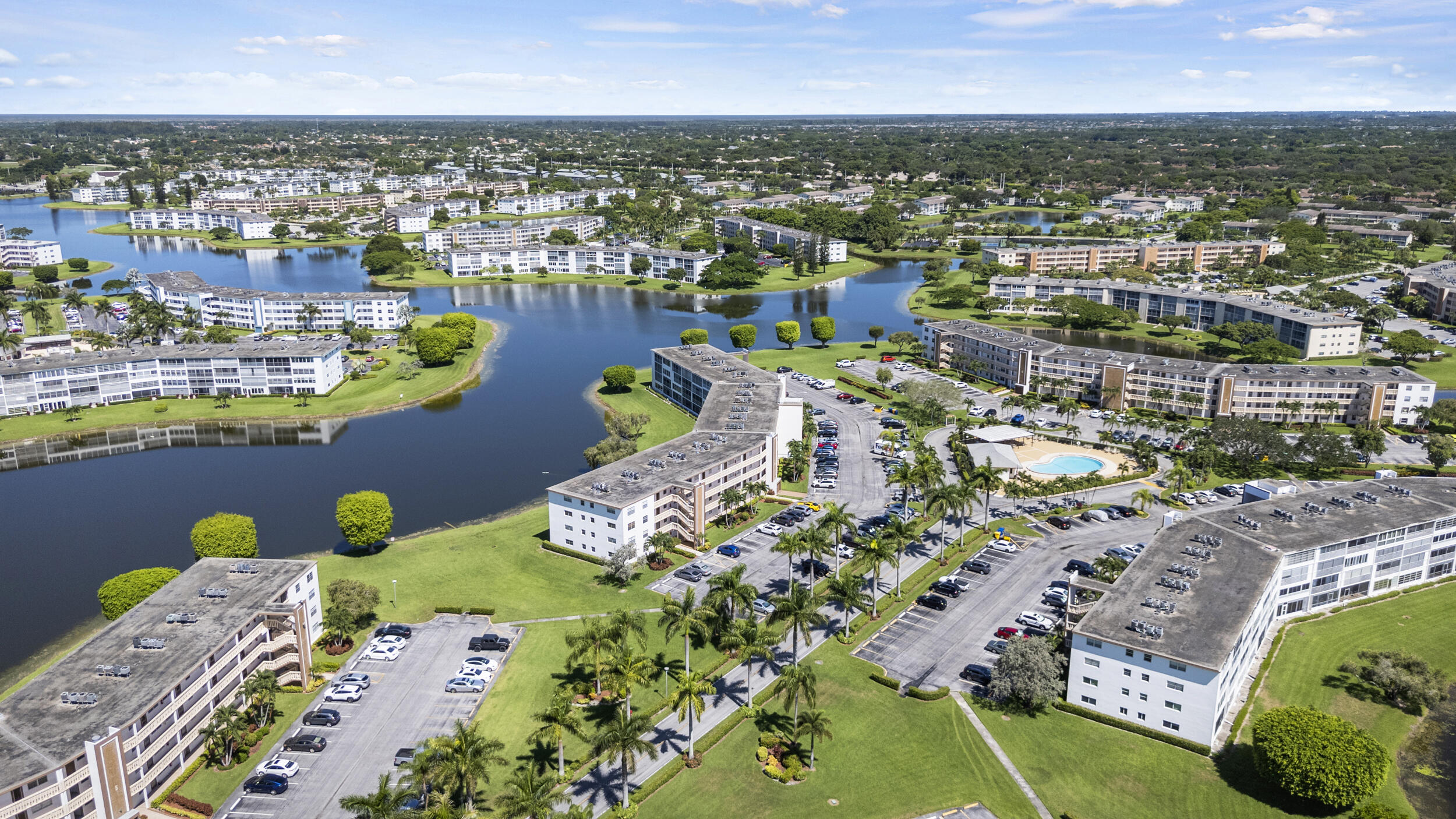 GUILDFORD AT CENTURY VILLAGE CONDO - Residential