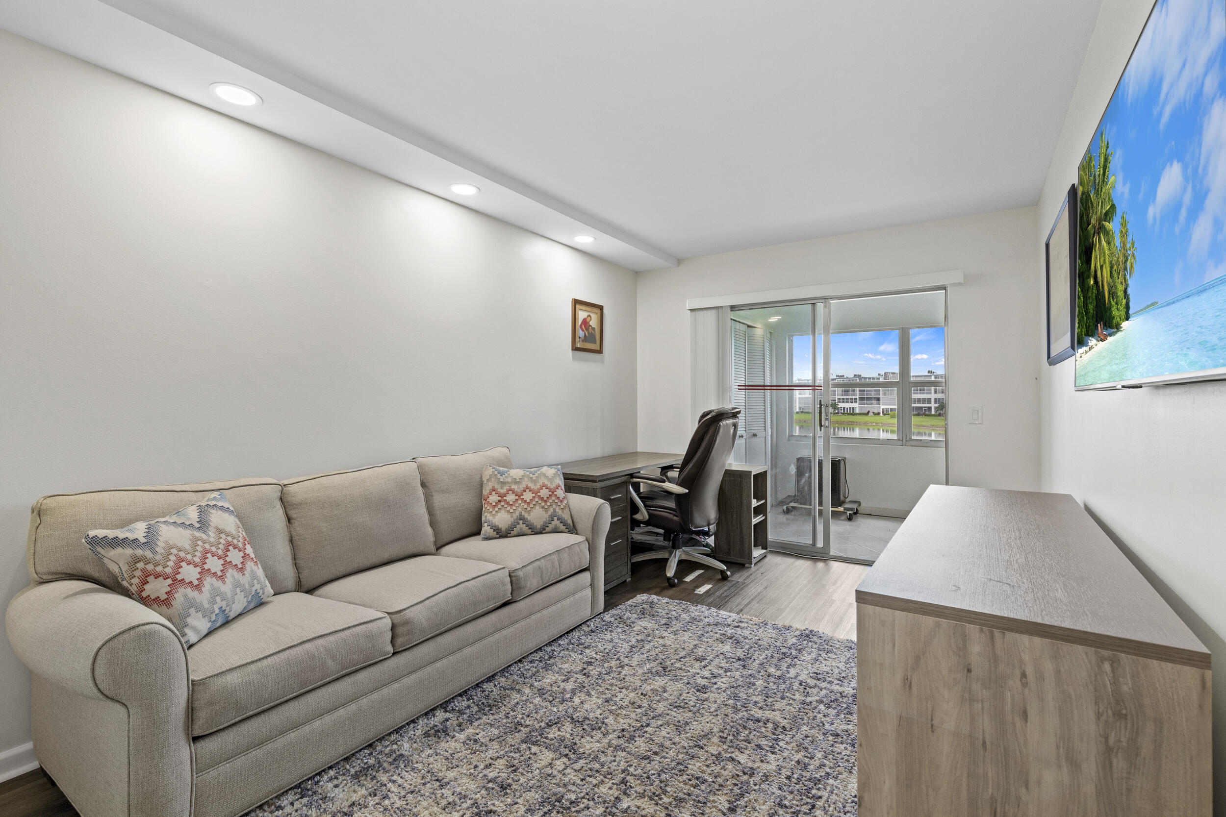 GUILDFORD AT CENTURY VILLAGE CONDO - Residential