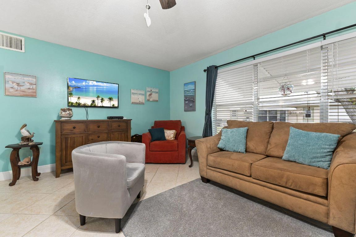 HIGH POINT OF FORT PIERCE CONDOMINIUM SECTION 1 - Residential