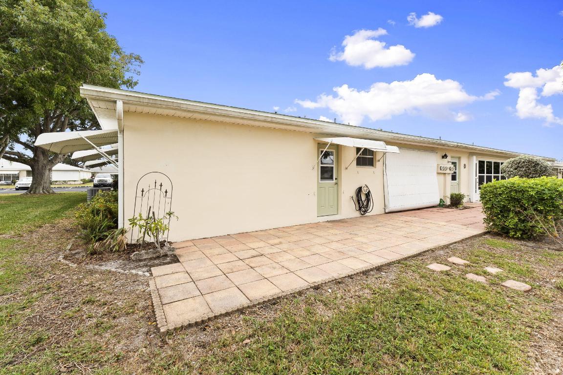 HIGH POINT OF FORT PIERCE CONDOMINIUM SECTION 1 - Residential