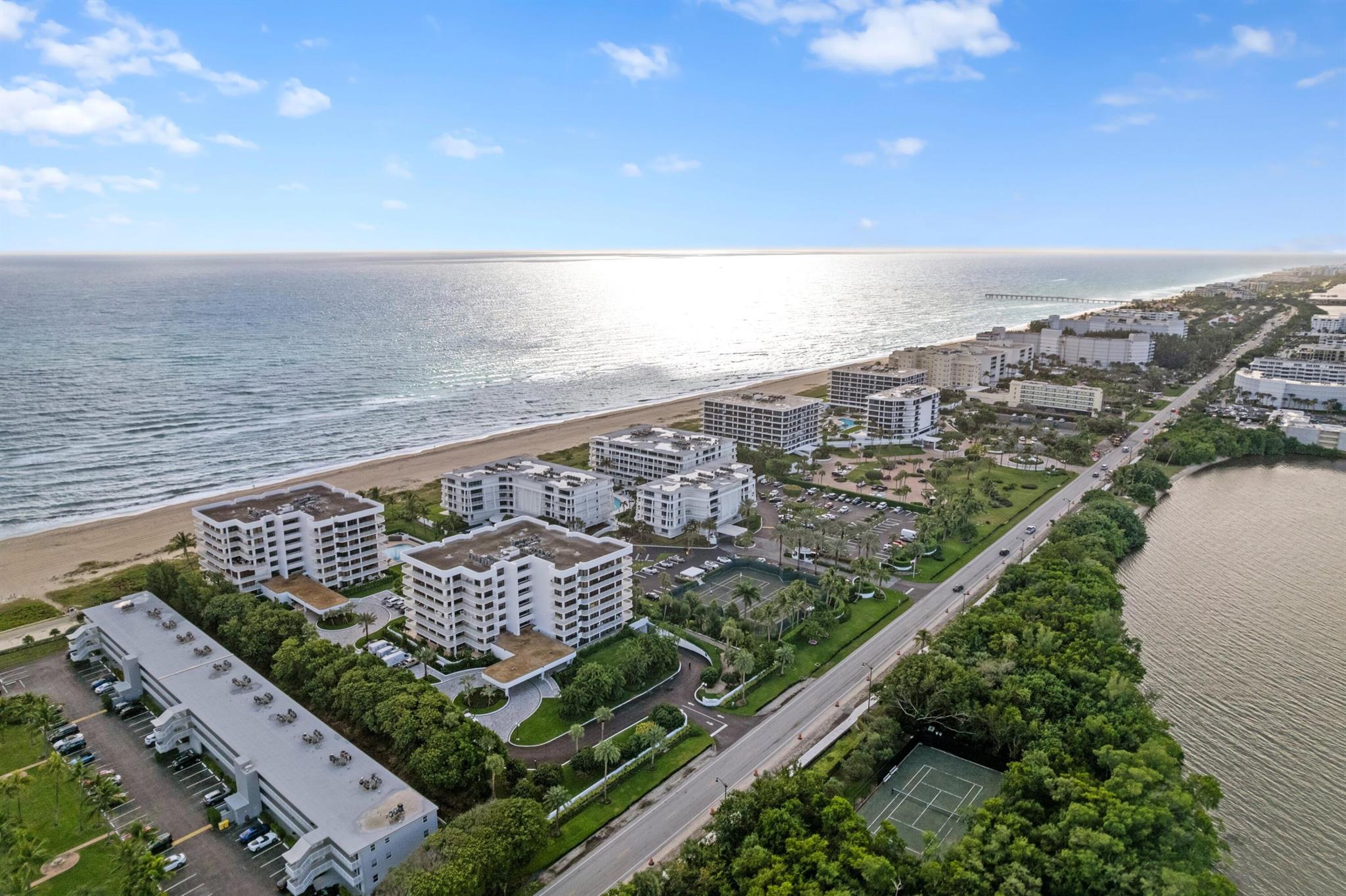 PALM BEACH STRATFORD COND - Residential