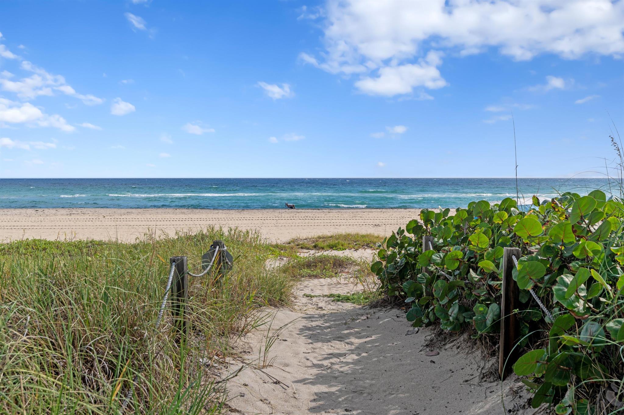 PALM BEACH STRATFORD COND - Residential