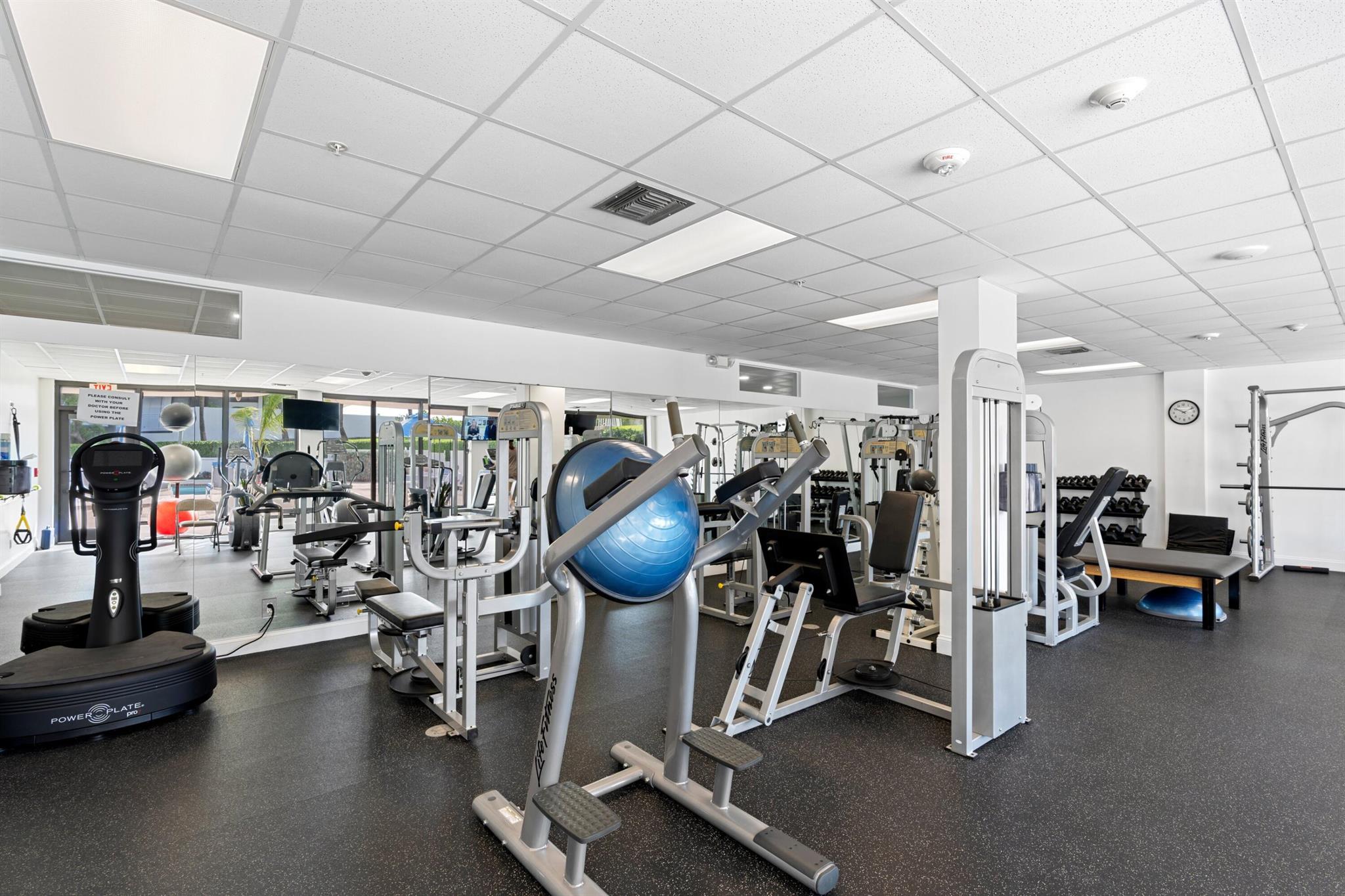 PALM BEACH STRATFORD COND - Residential