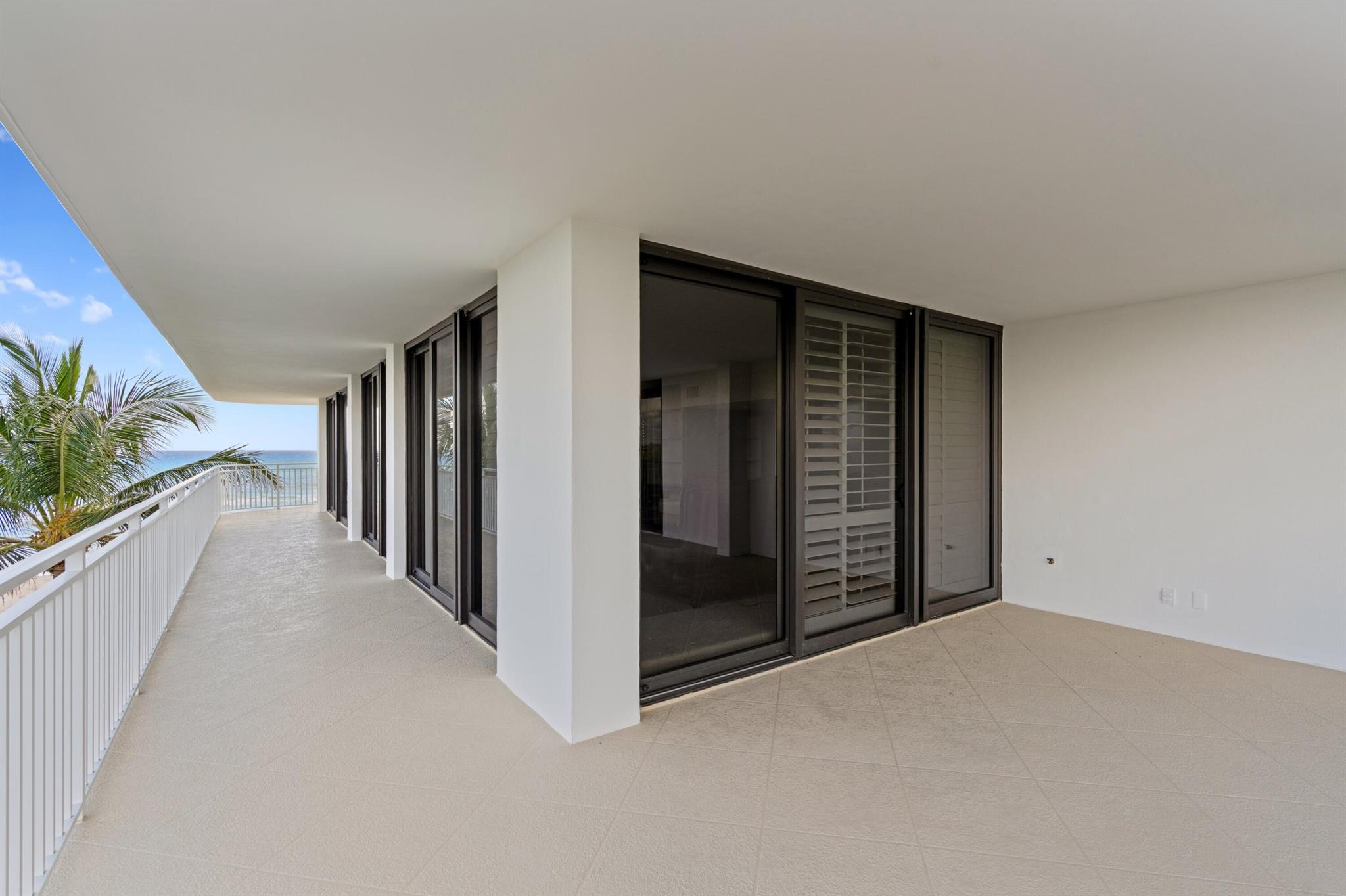 PALM BEACH STRATFORD COND - Residential