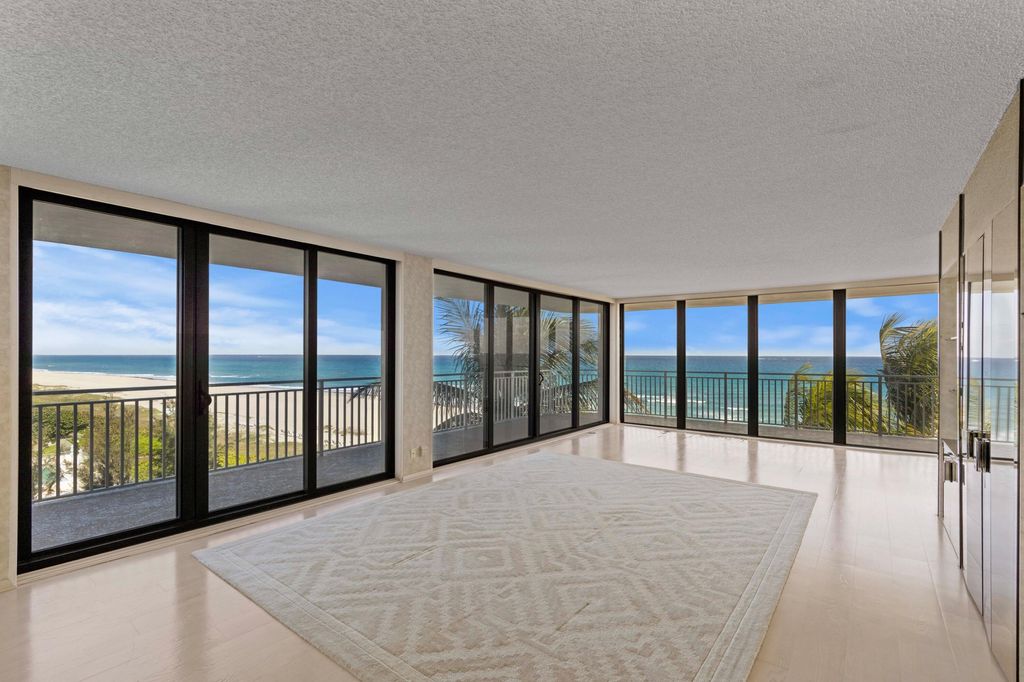 Photo of 2580 S Ocean Boulevard #2c5, Palm Beach, FL 33480 (MLS # R11146591)