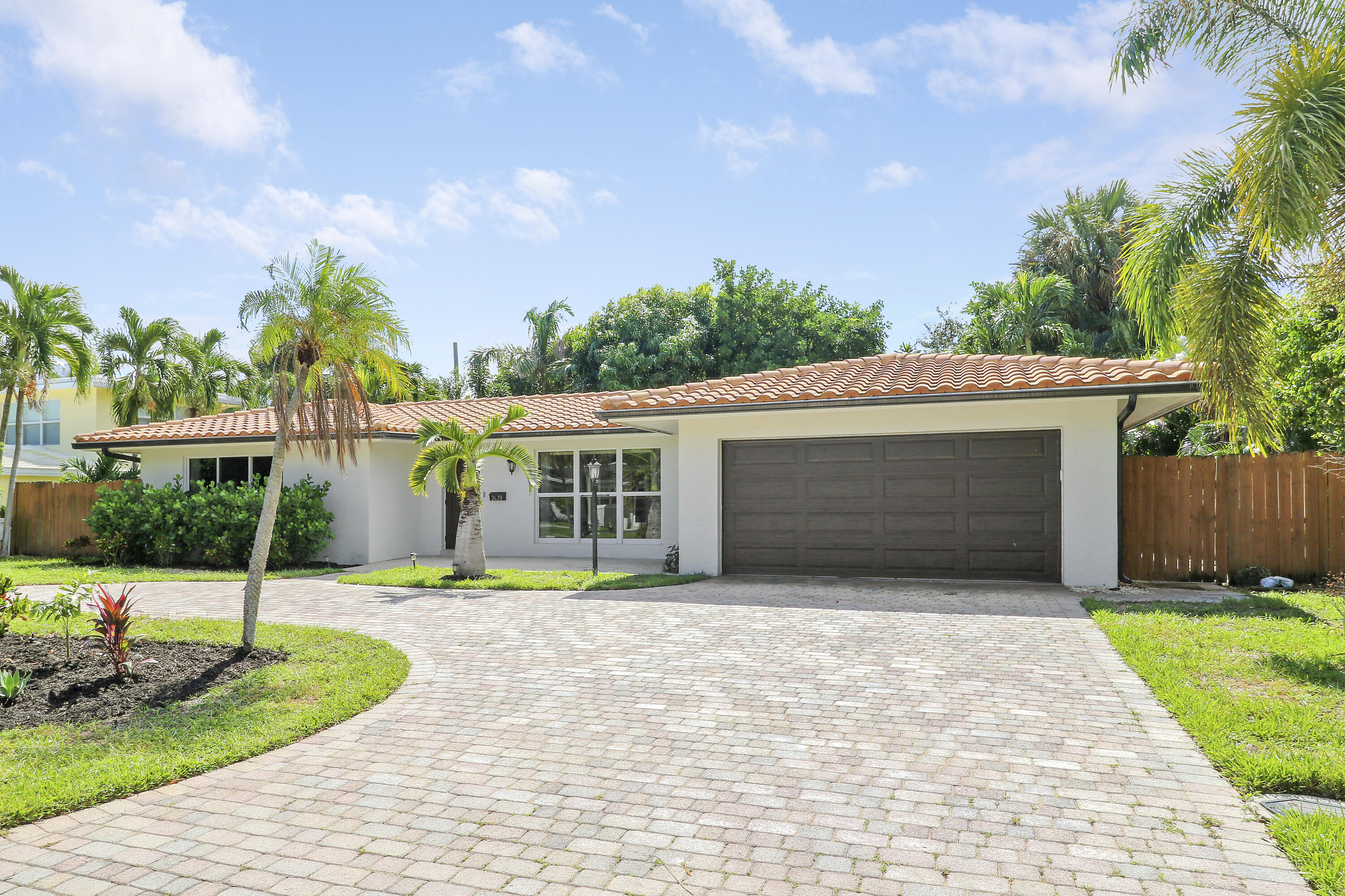LIGHTHOUSE POINT FIRST SEC - Residential Lease