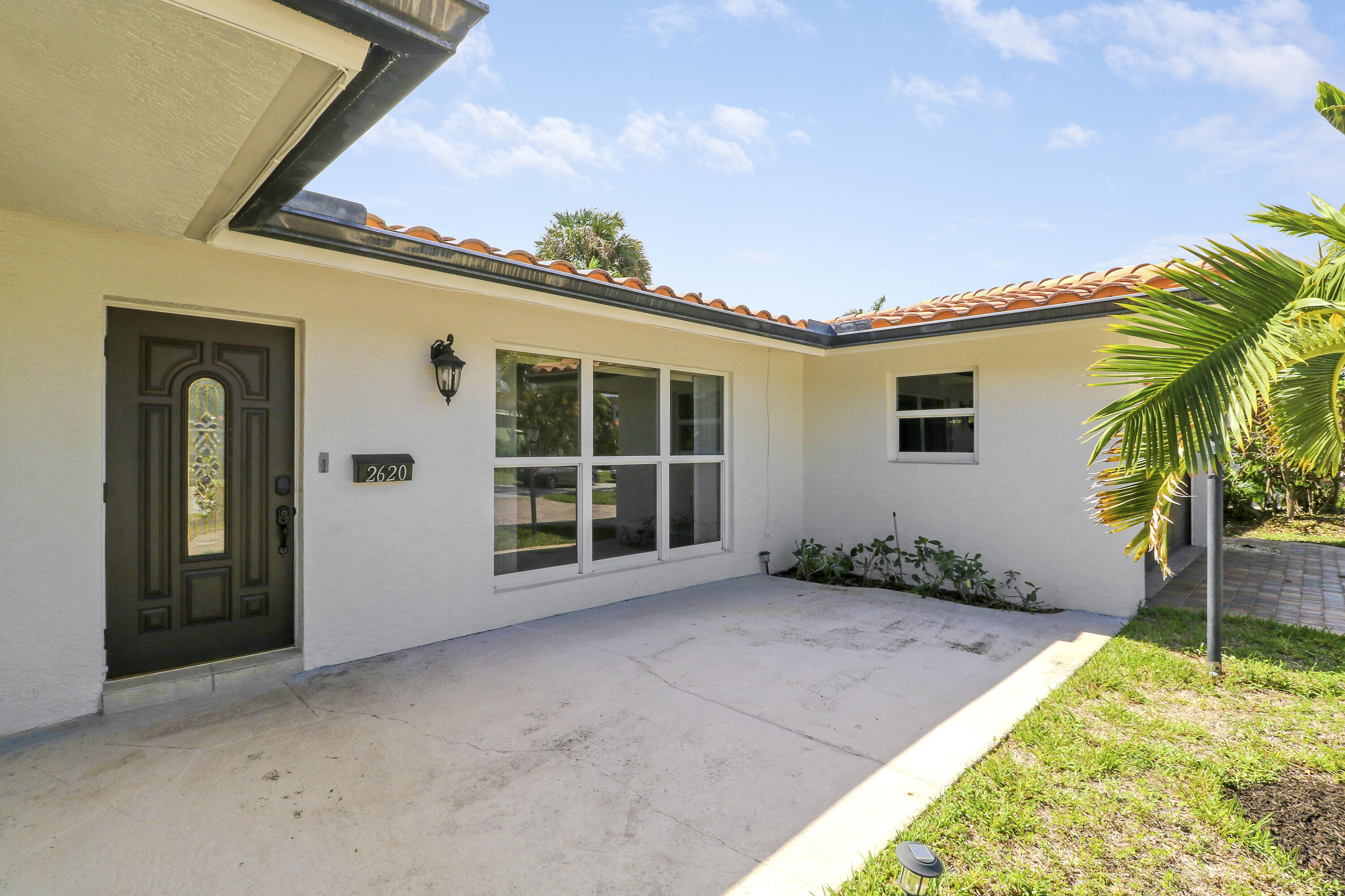 LIGHTHOUSE POINT FIRST SEC - Residential Lease