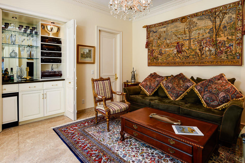 OCEAN PARK H W ROBBINS - Residential