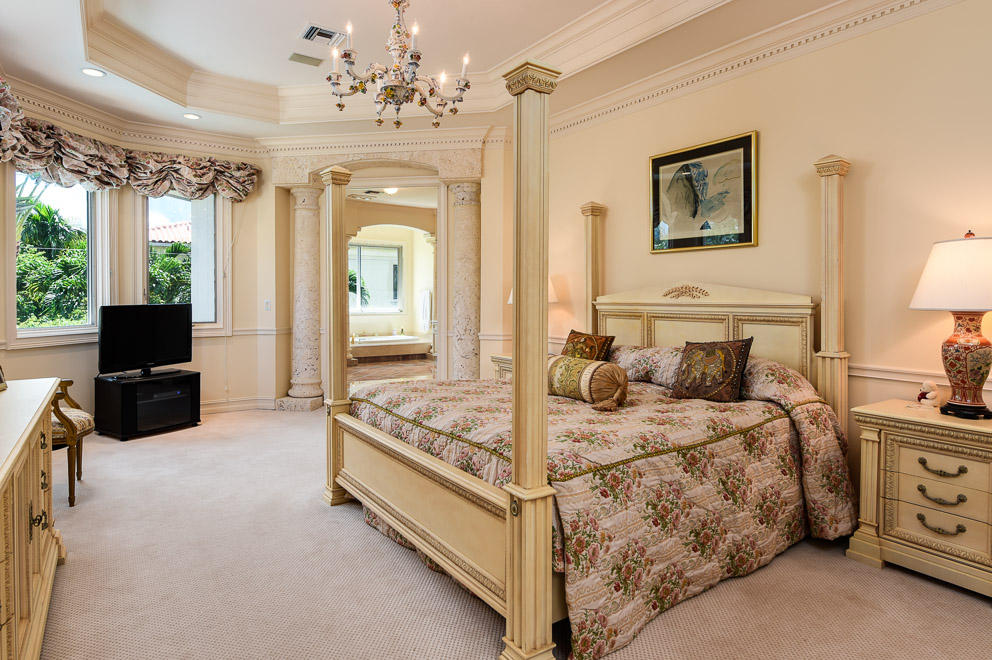 OCEAN PARK H W ROBBINS - Residential