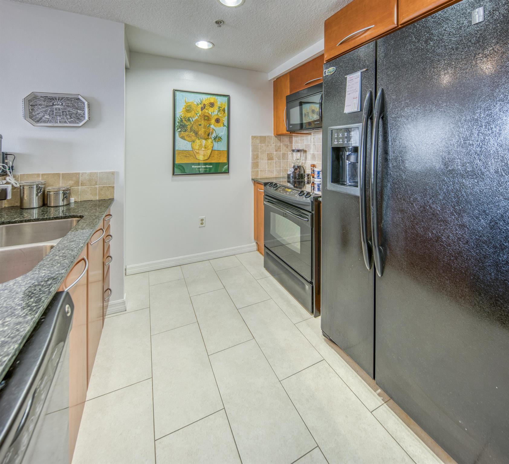 LUCERNE CONDO - Residential