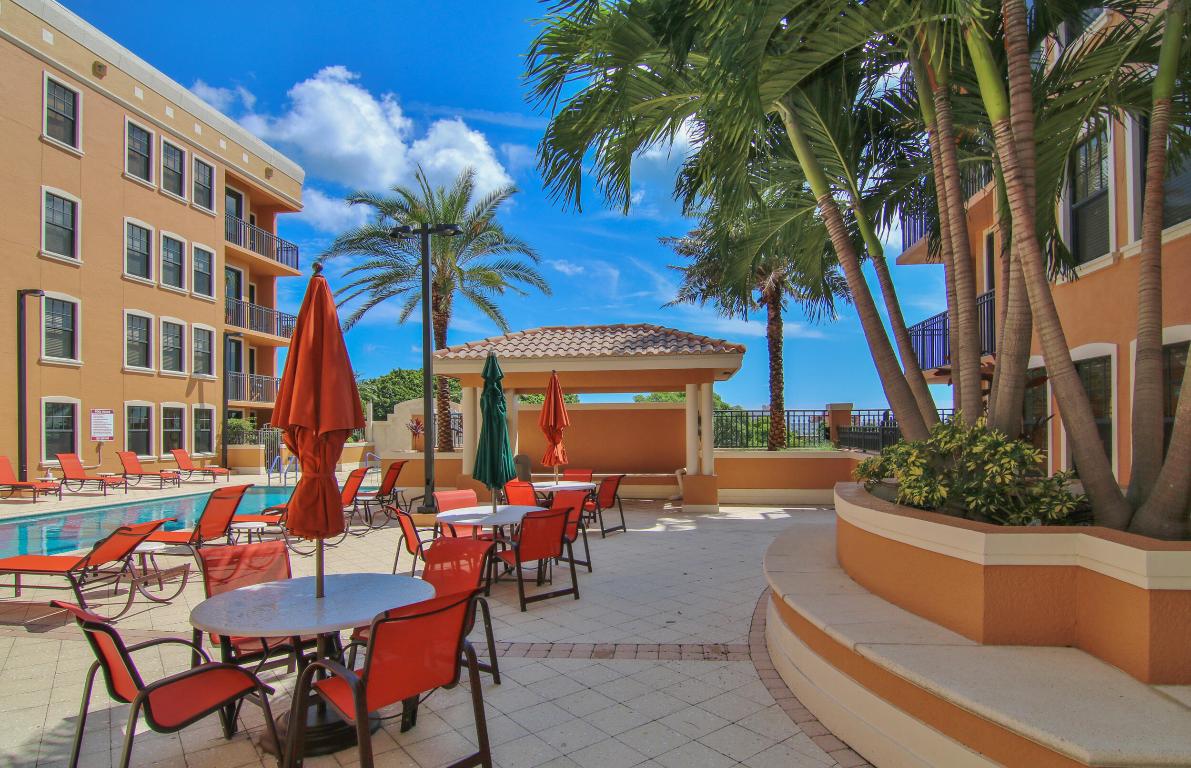 LUCERNE CONDO - Residential