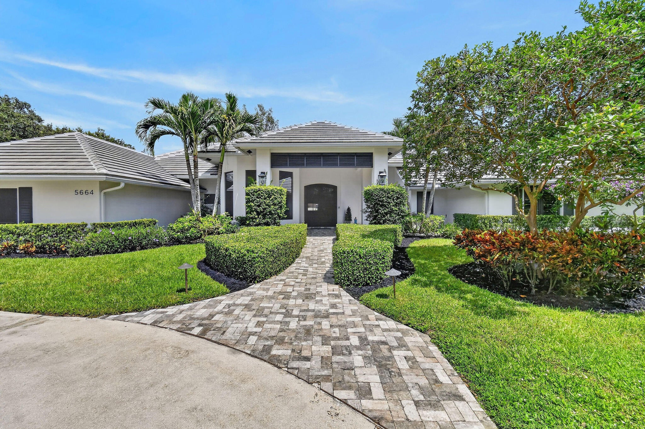 Properties 5664 High Flyer Road S