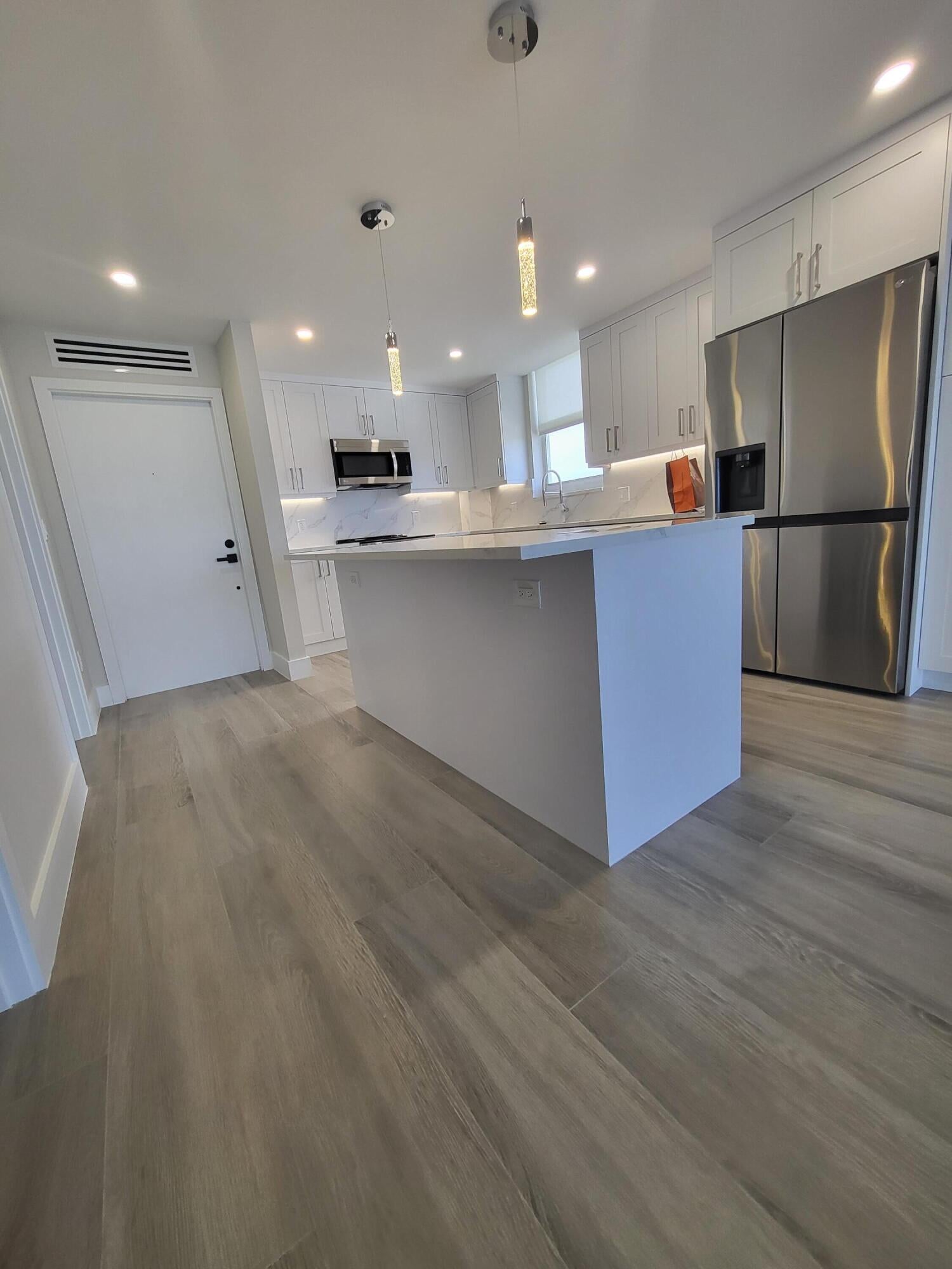 3100 NE 49th Street 701