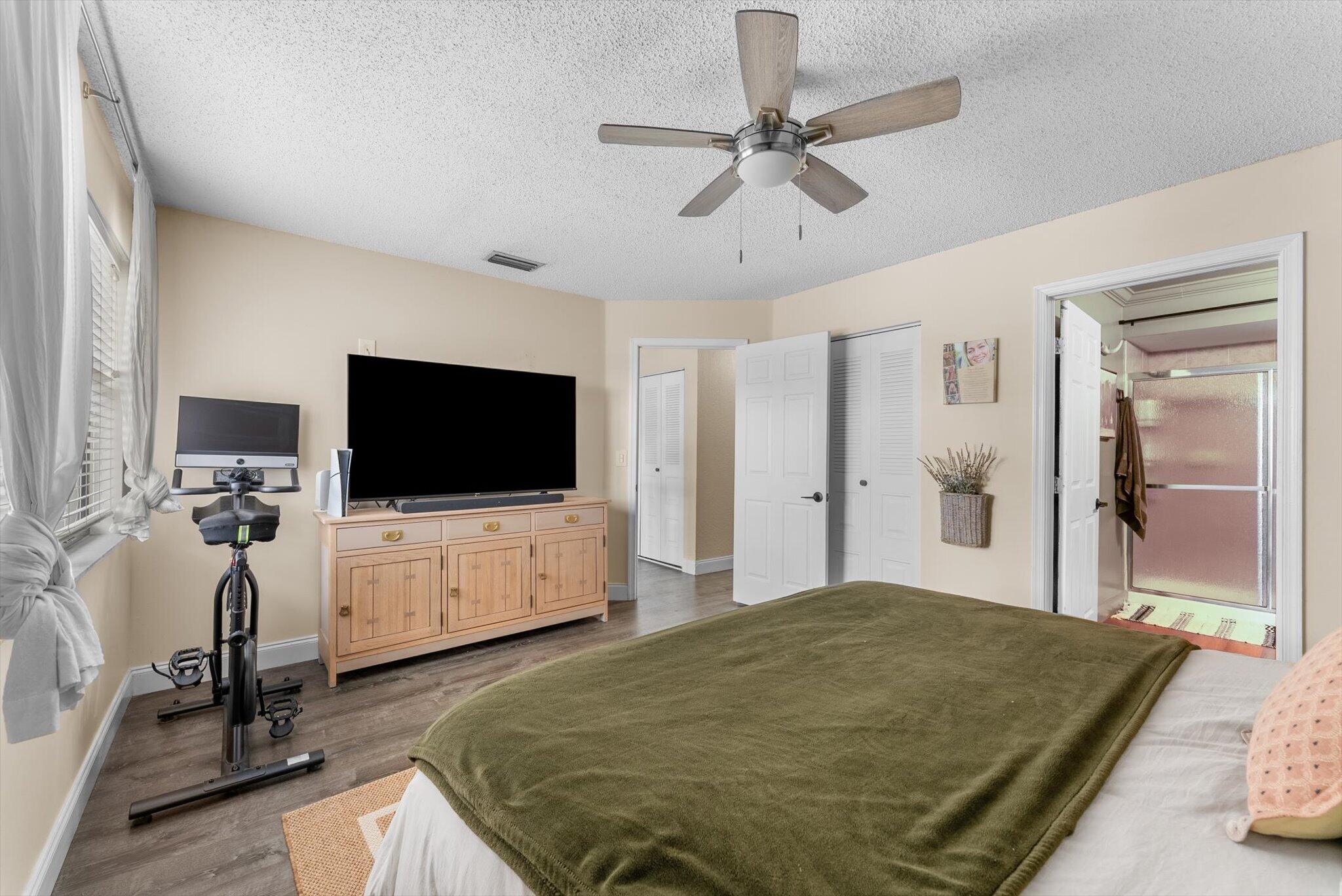 NORTHPOINTE I - Residential