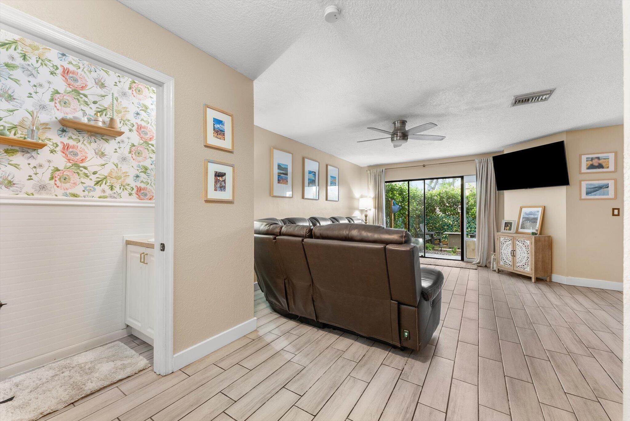 NORTHPOINTE I - Residential