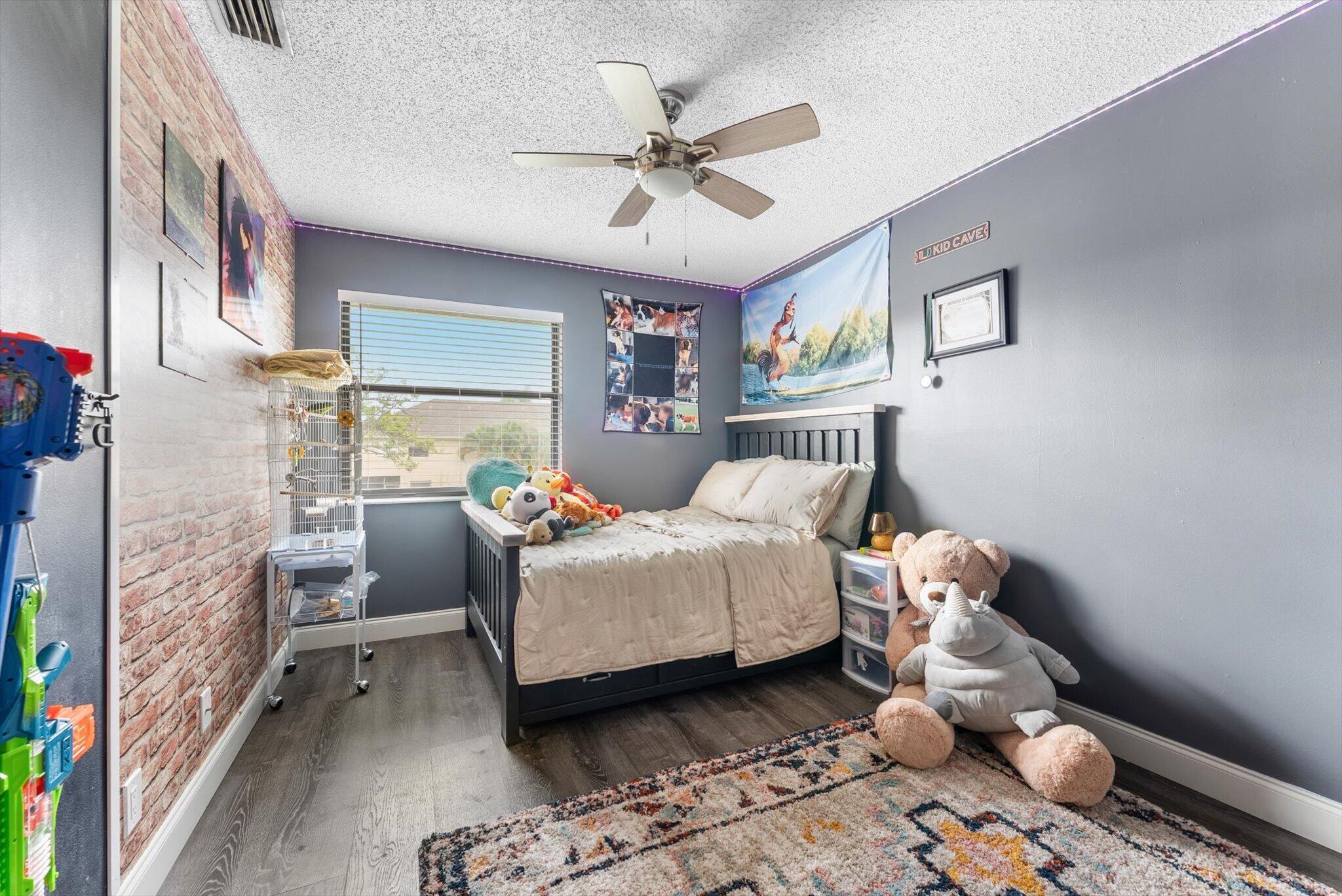 NORTHPOINTE I - Residential