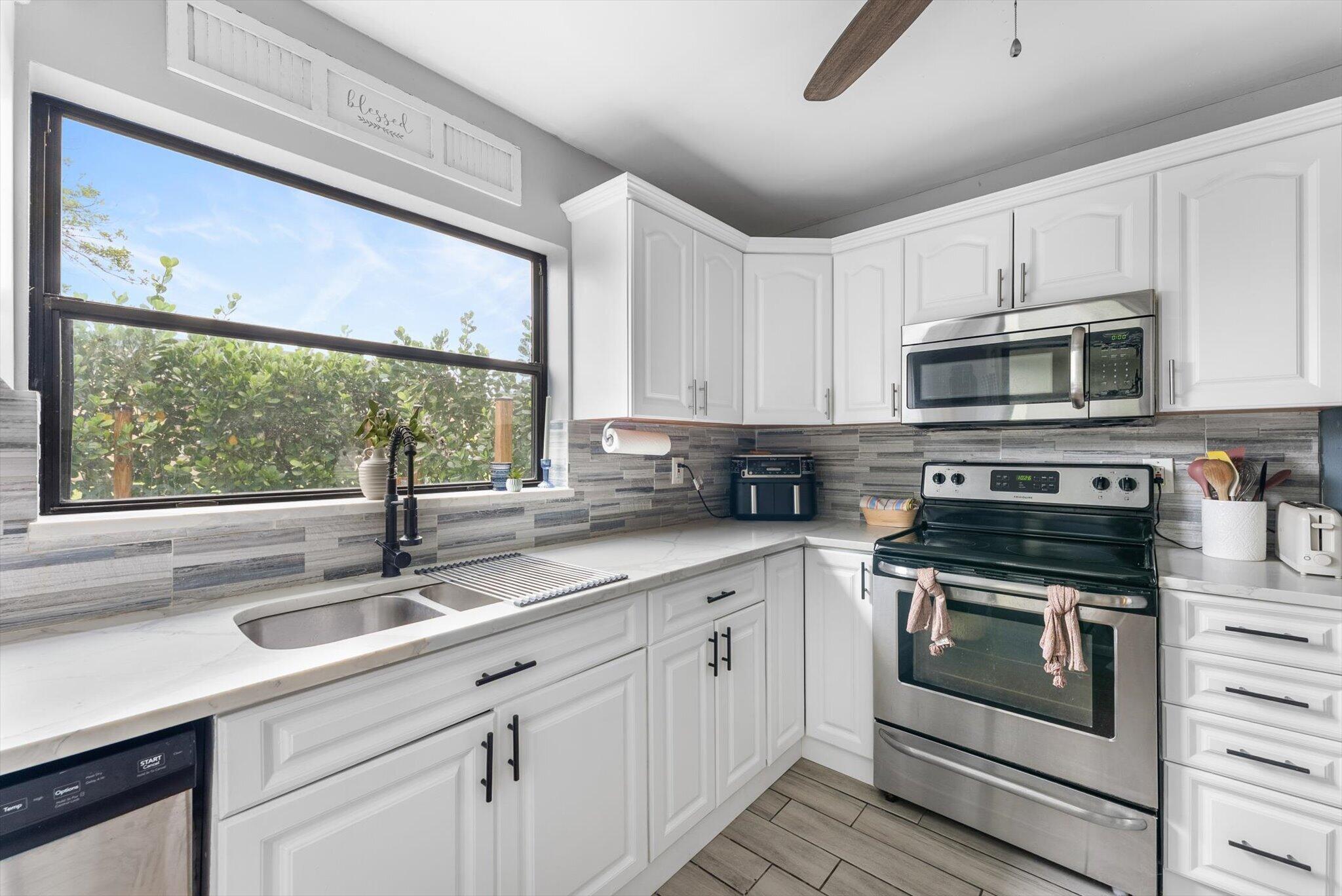 NORTHPOINTE I - Residential