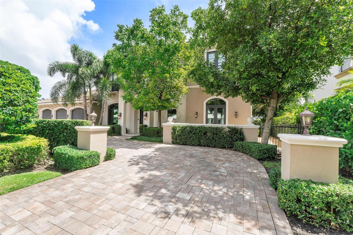 Lighthouse Point 6th Sec - Residential