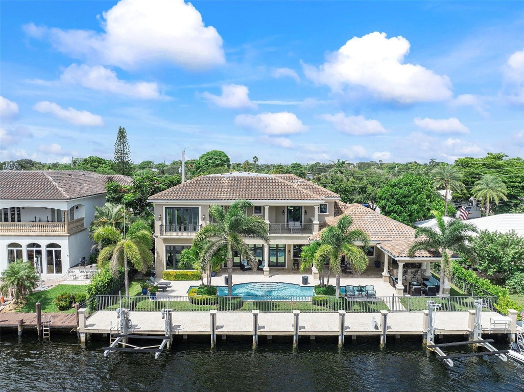 Lighthouse Point 6th Sec - Residential