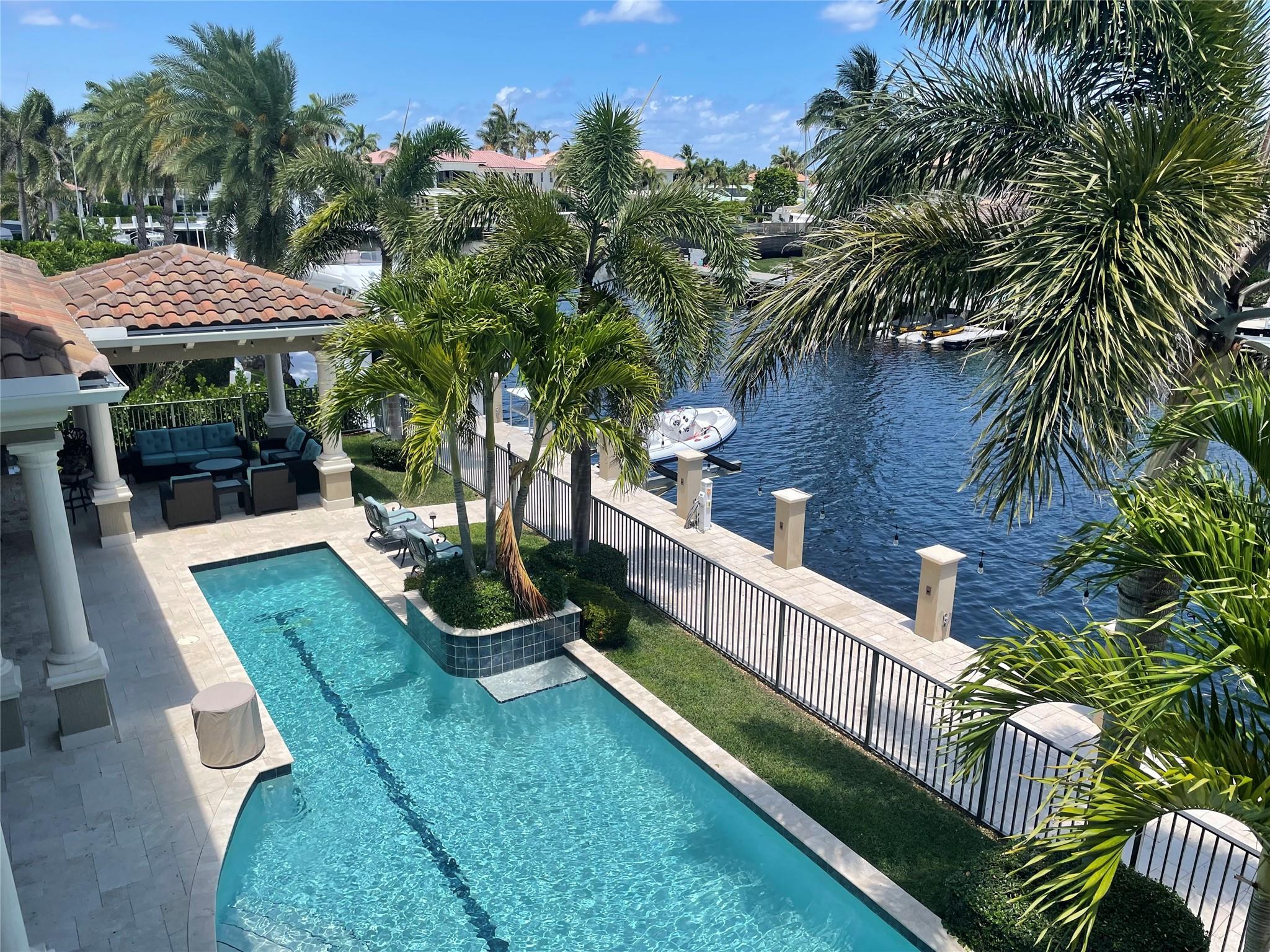 Lighthouse Point 6th Sec - Residential