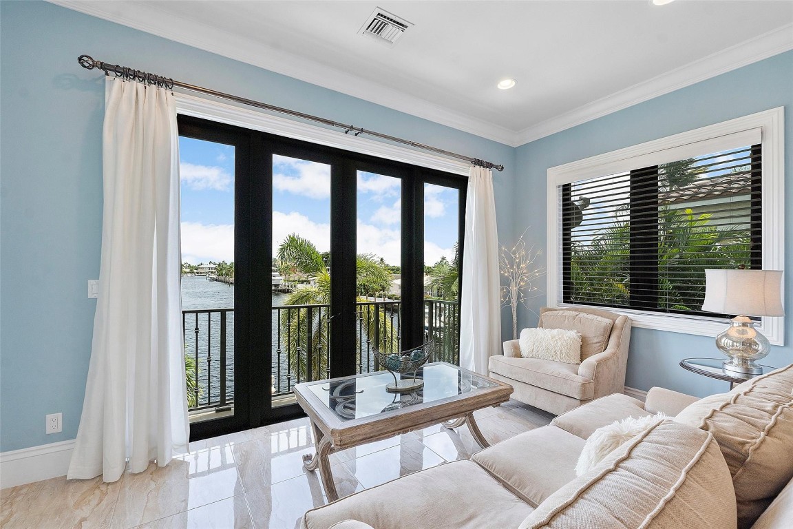 Lighthouse Point 6th Sec - Residential