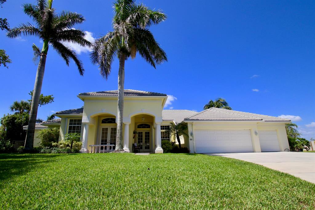 ANCHORAGE POINT - Residential