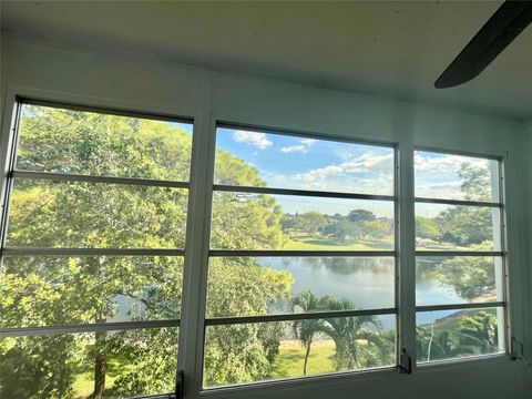 A home in Deerfield Beach