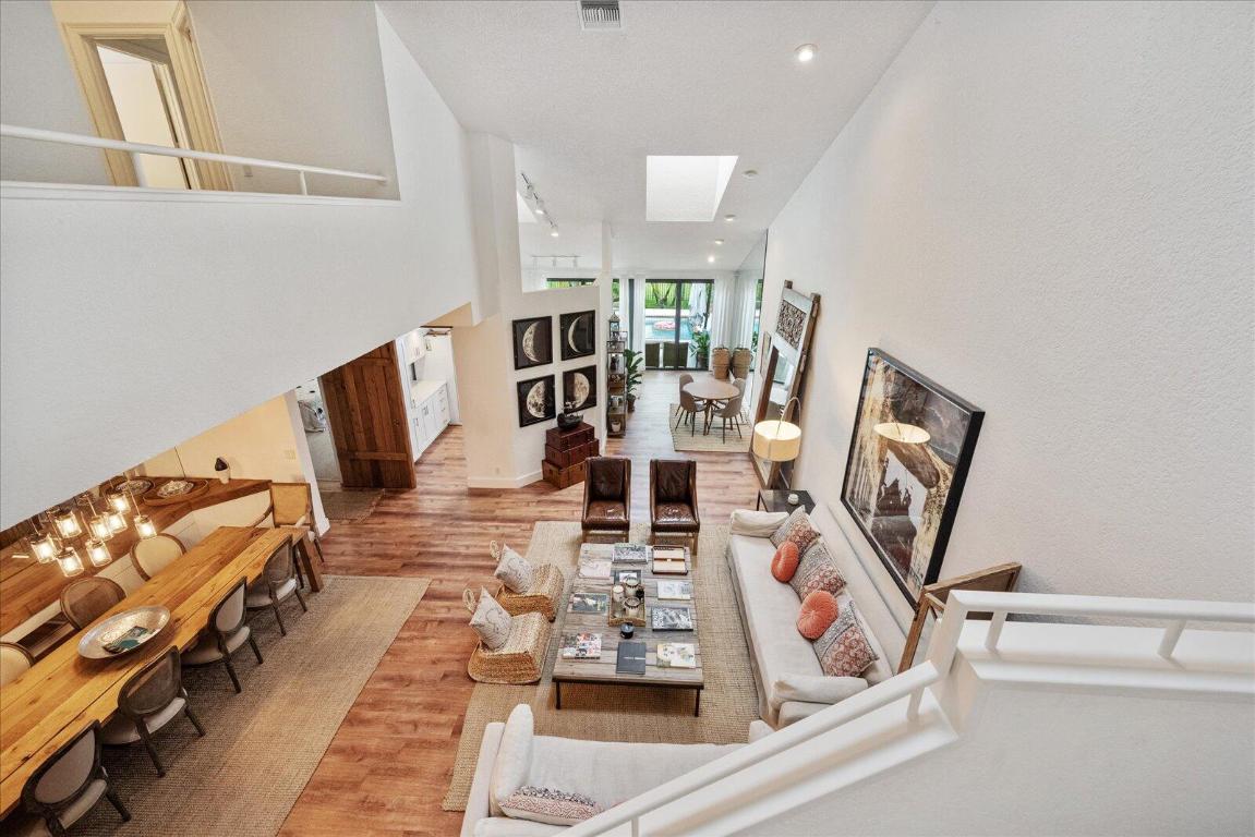 WINDSOR WAY 2 - Residential Lease