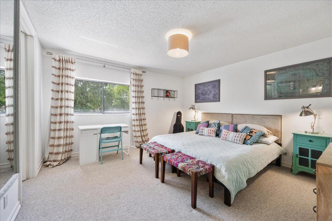 WINDSOR WAY 2 - Residential Lease