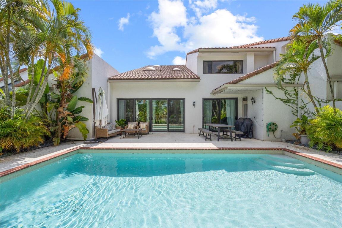 WINDSOR WAY 2 - Residential Lease