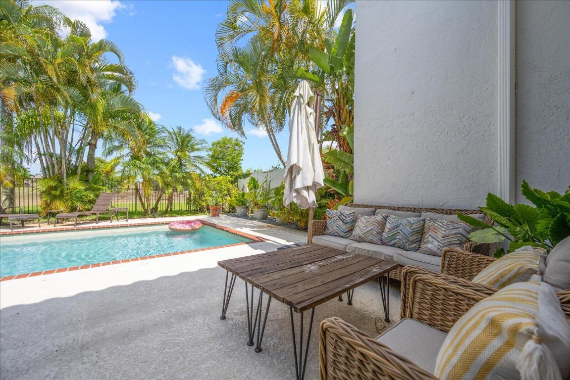 WINDSOR WAY 2 - Residential Lease