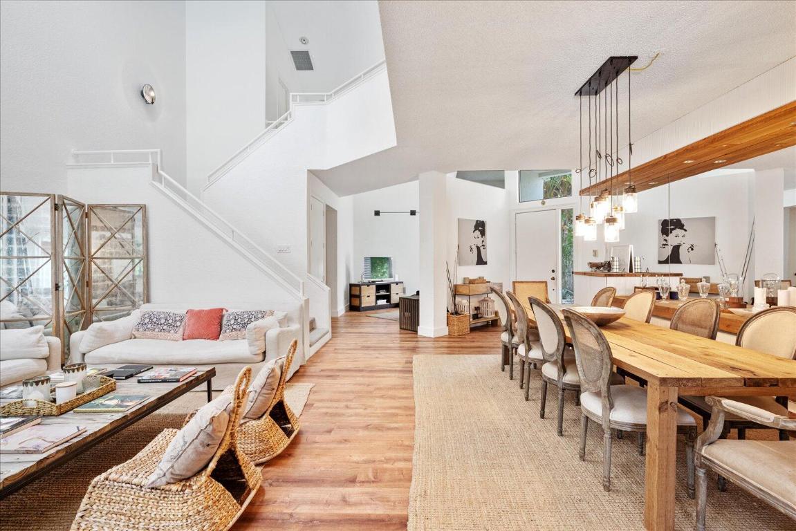 WINDSOR WAY 2 - Residential Lease