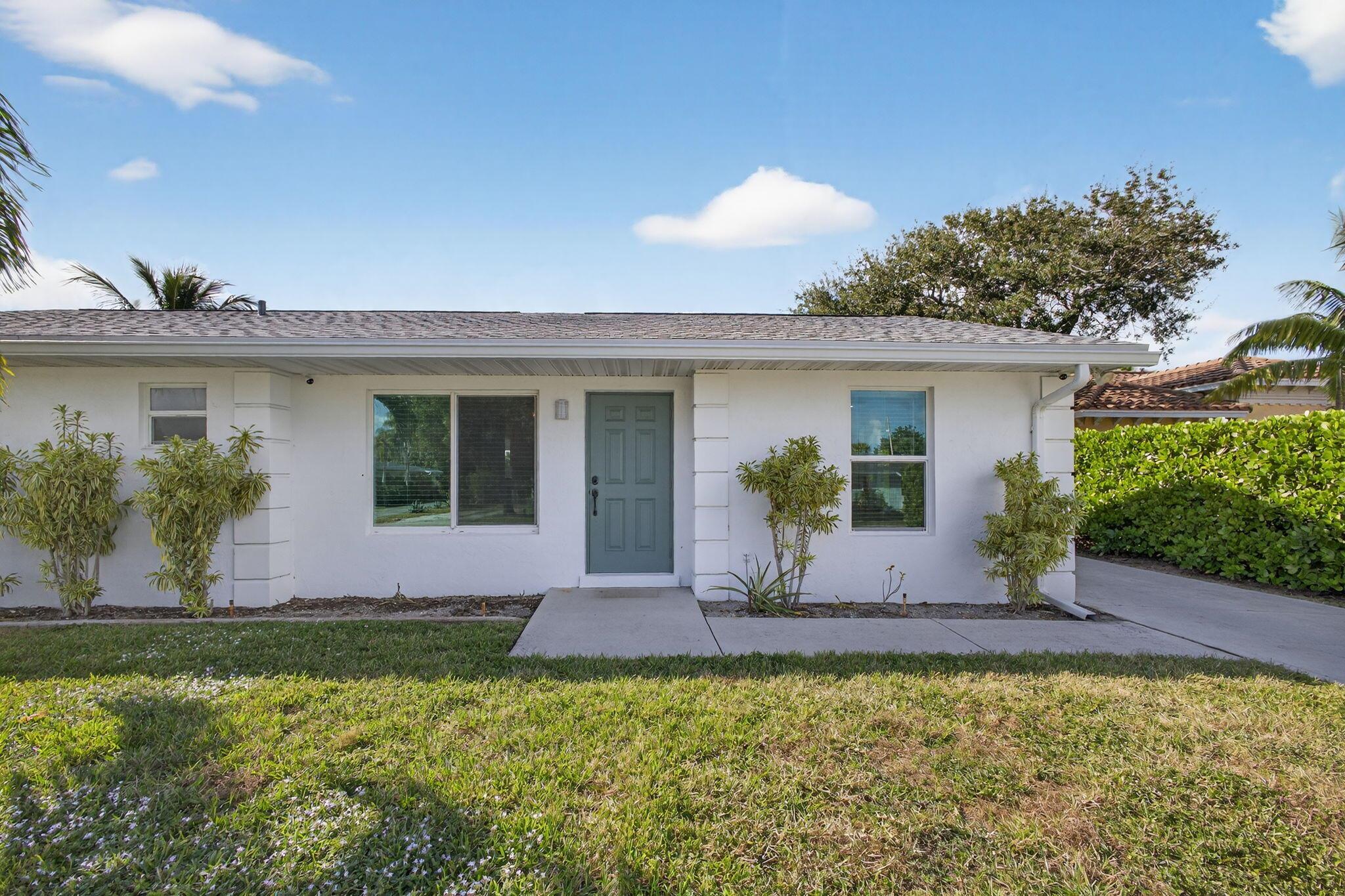 18942 SE Hillcrest Drive